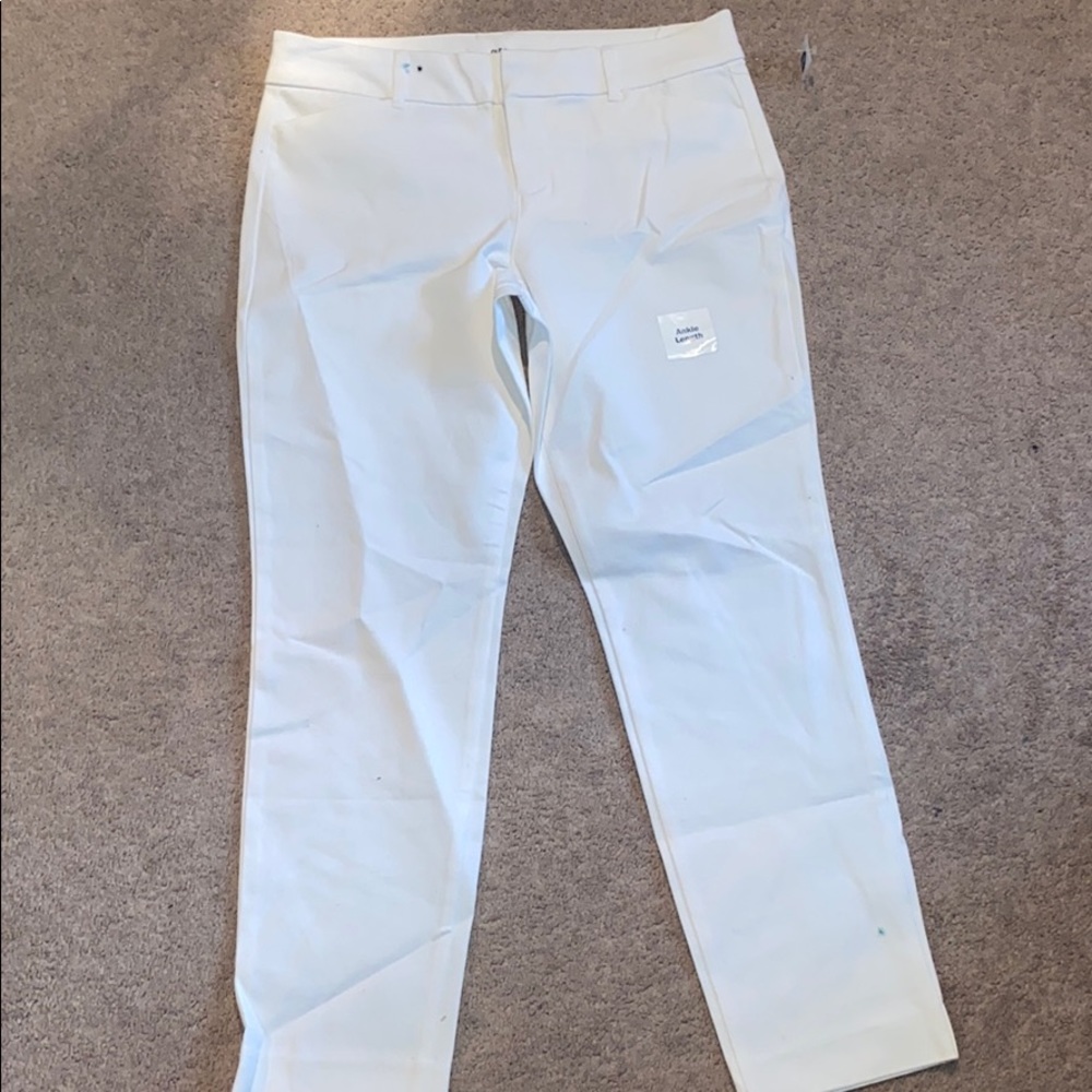 White ankle length pixie pants